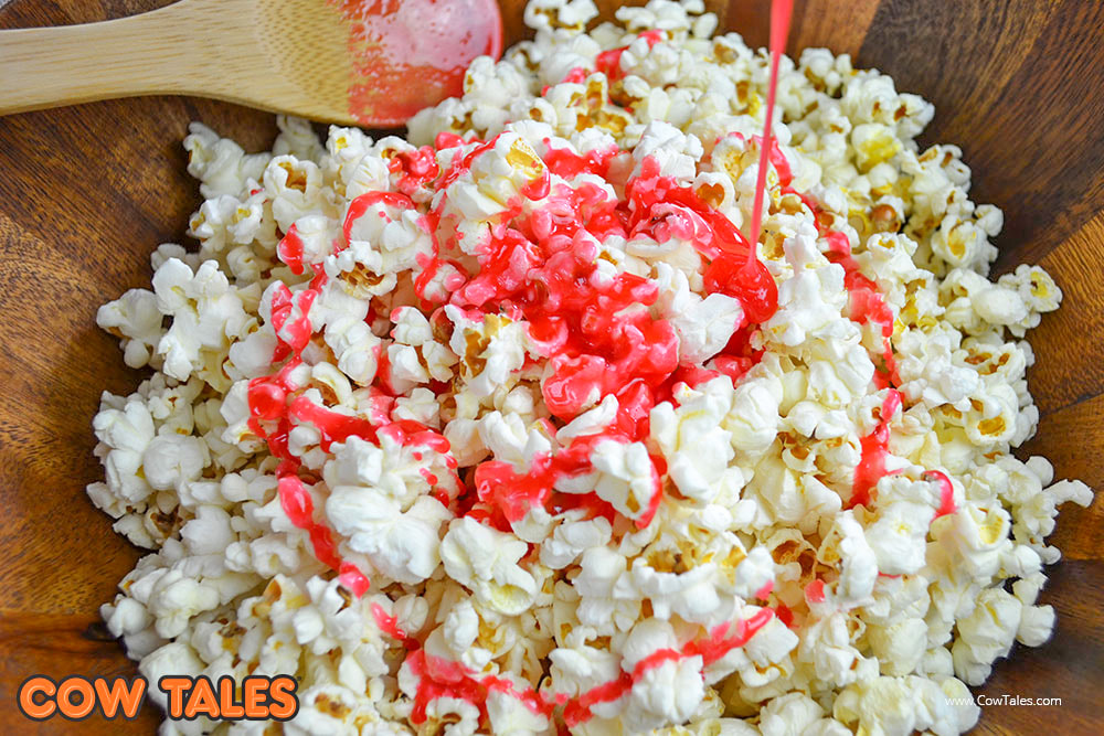 Recipe: Strawberry Caramel Candied Popcorn