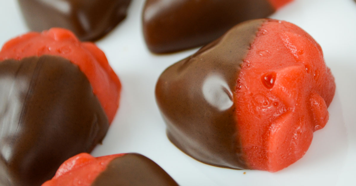 Valentine's Day Recipes: Strawberry Cow Tales Candy Strawberries Dipped in Chocolate